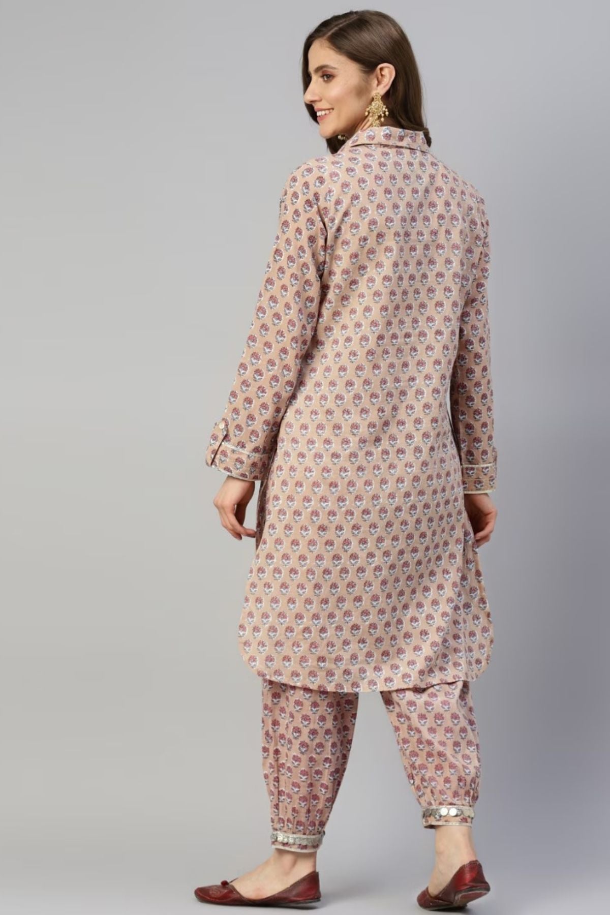 Beige Ethnic Motifs Cotton Set