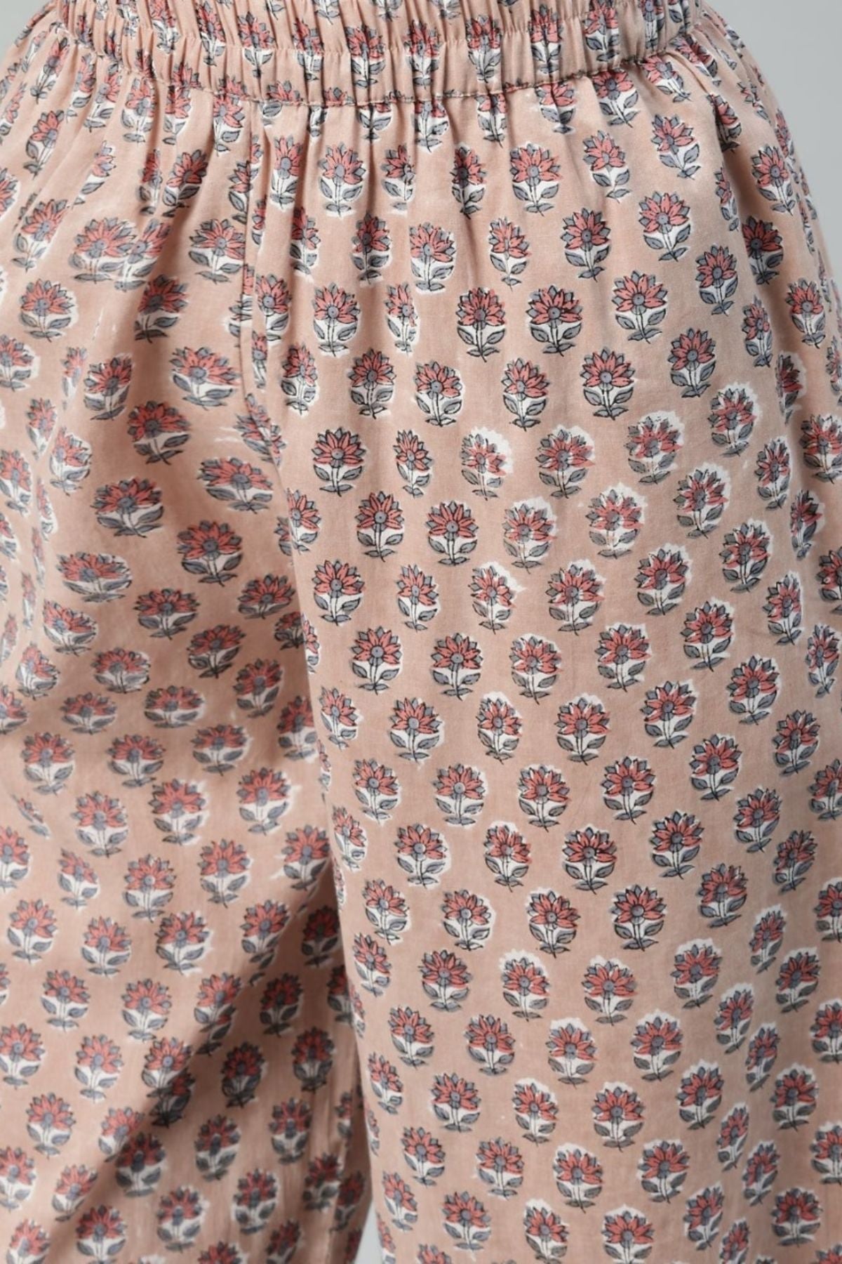 Beige Ethnic Motifs Cotton Set