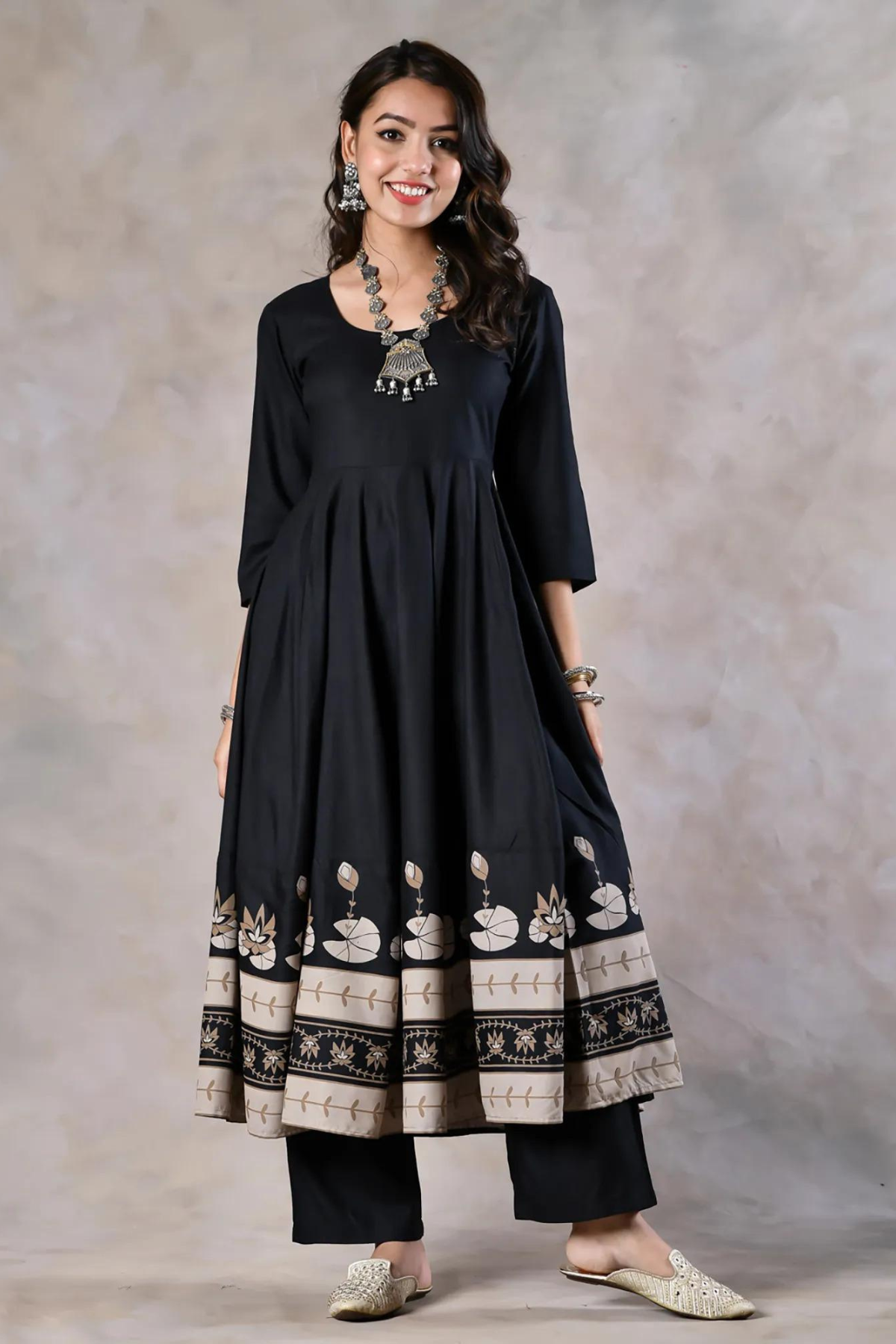 Anarkali Tassles Set
